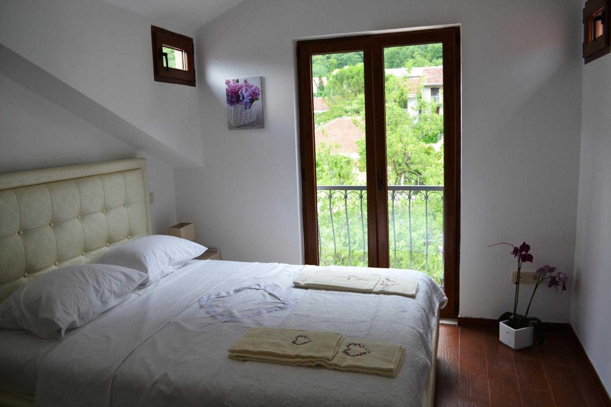 Bocche Di Cattaro Apartments Екстериор снимка